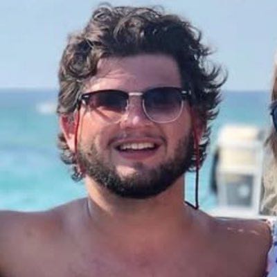 ashtonhamilton on One Bite Pizza App