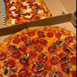 tampaguineashit on One Bite Pizza App