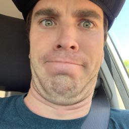 lucas.darquea on One Bite Pizza App