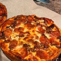 timothy.rhyno on One Bite Pizza App