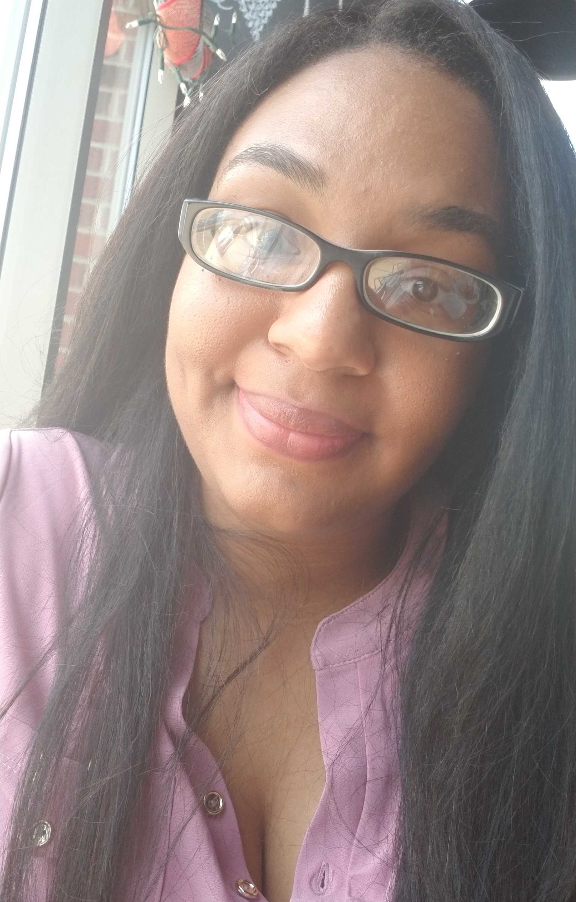 essence.reels on One Bite Pizza App