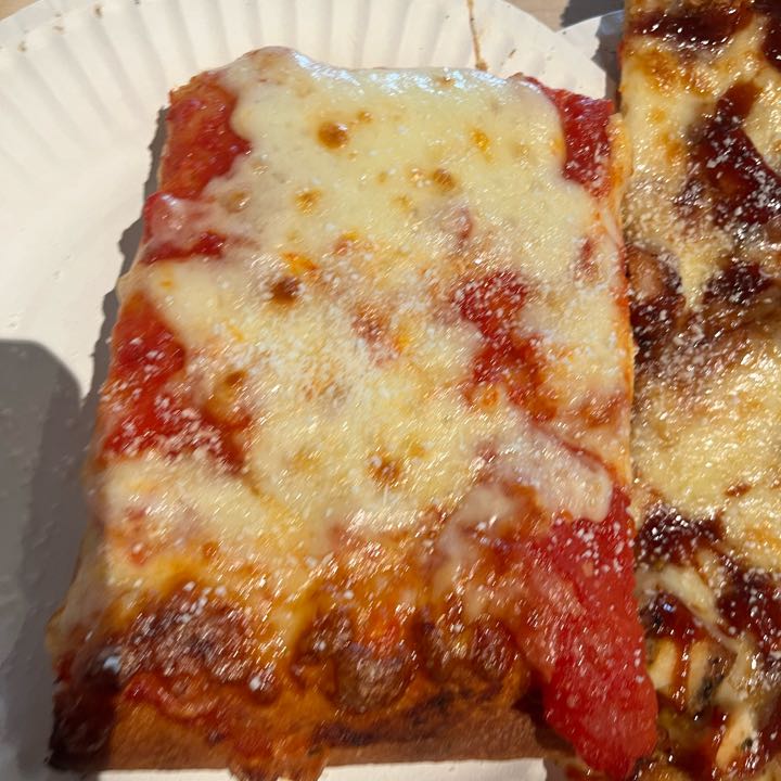 Joe's Pizza Hollywood Reviews Los Angeles, CA One Bite