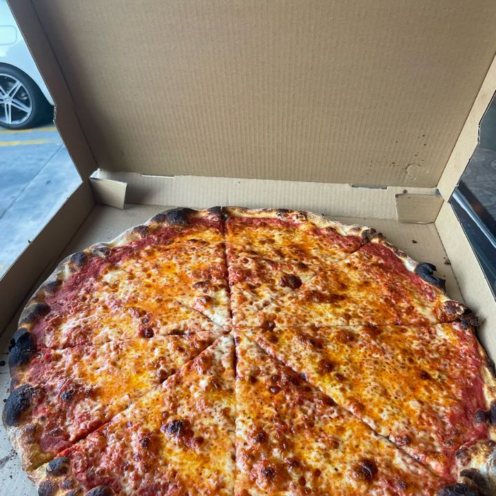 newyork's Pizza Review at Apollonia's Pizzeria One Bite