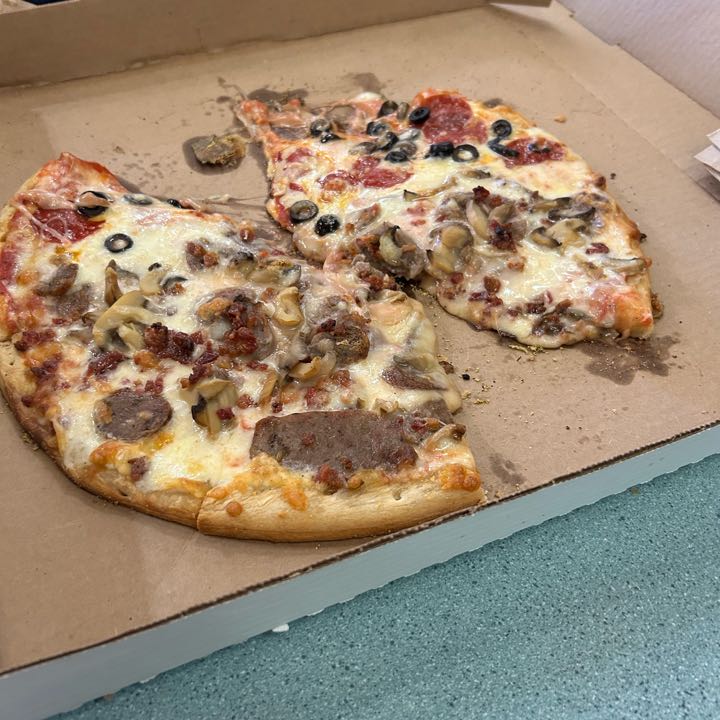 Pizza Review