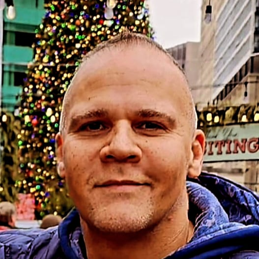 hugh.pabarue on One Bite Pizza App