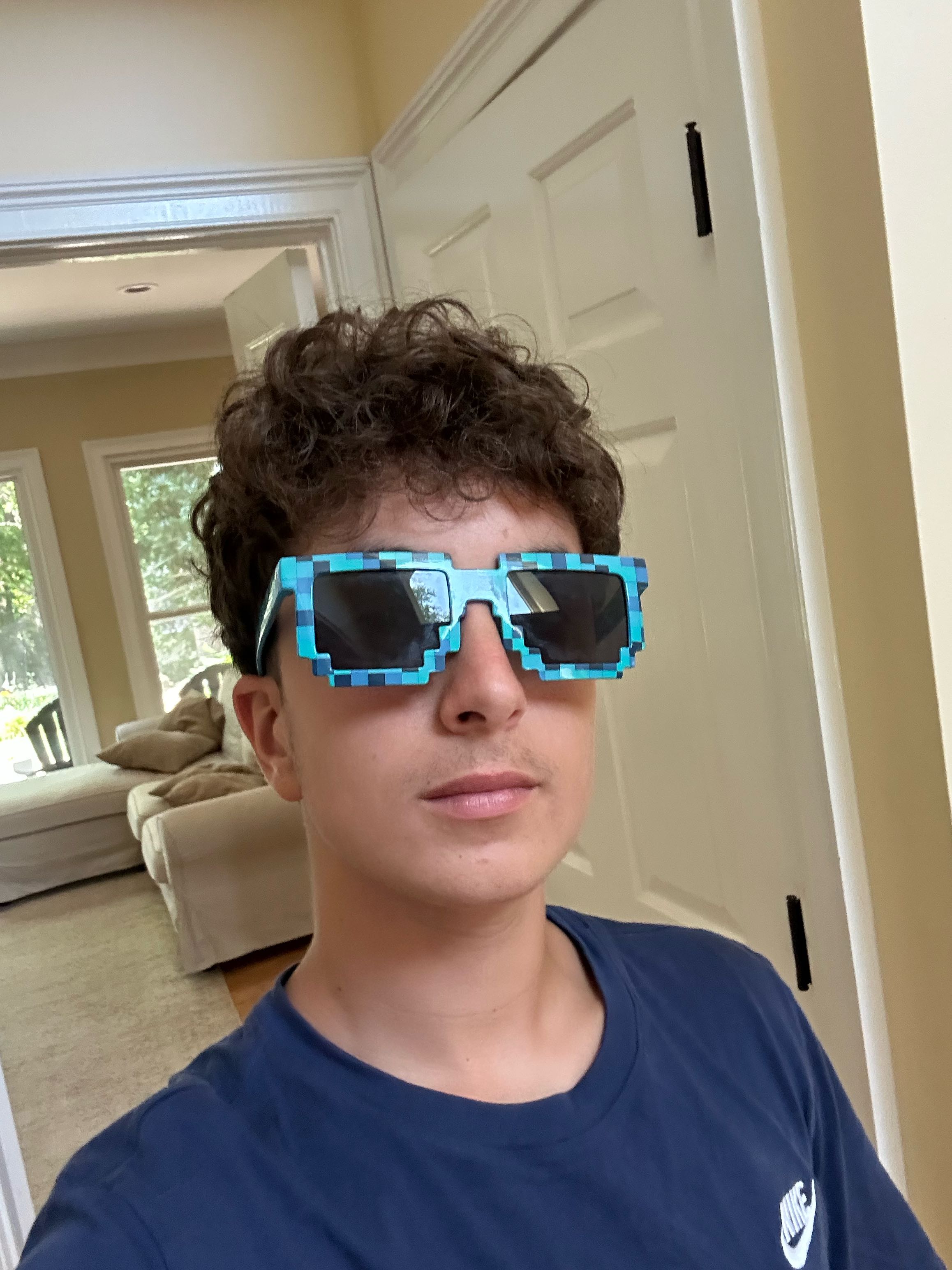 landon.bestpizzareviewer on One Bite Pizza App