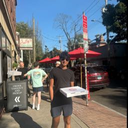 kavi.bharara on One Bite Pizza App