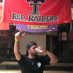 huntdawg on One Bite Pizza App