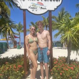 jack.wilson16 on One Bite Pizza App