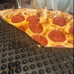 kyle.zimmerman9 on One Bite Pizza App