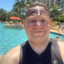 chris.raymond3 on One Bite Pizza App