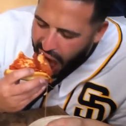 richpesos on One Bite Pizza App