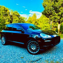 porsche.guy on One Bite Pizza App