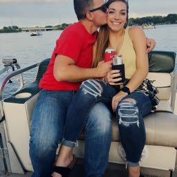 217pizzareviews on One Bite Pizza App