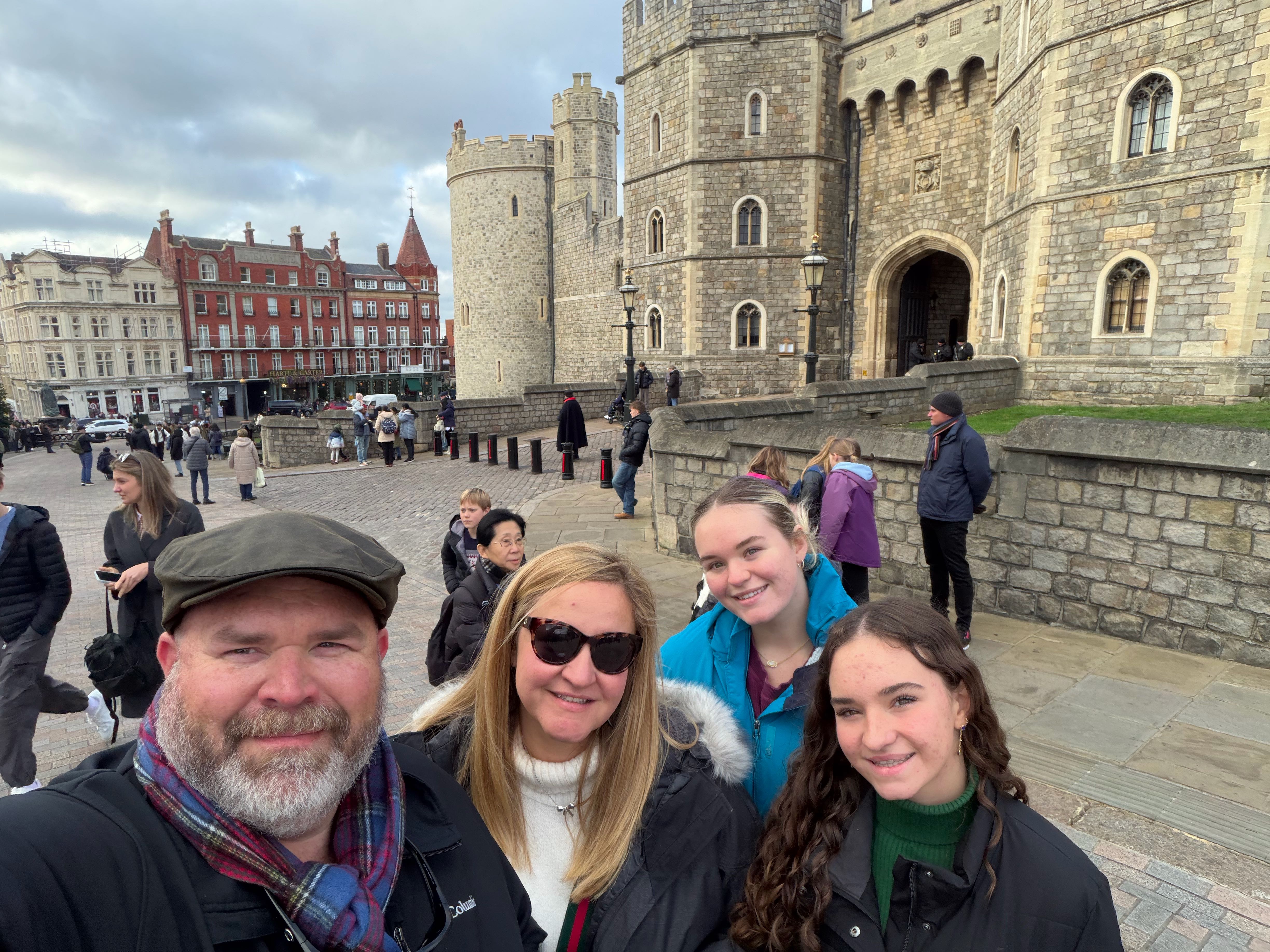 austin.peeler on One Bite Pizza App