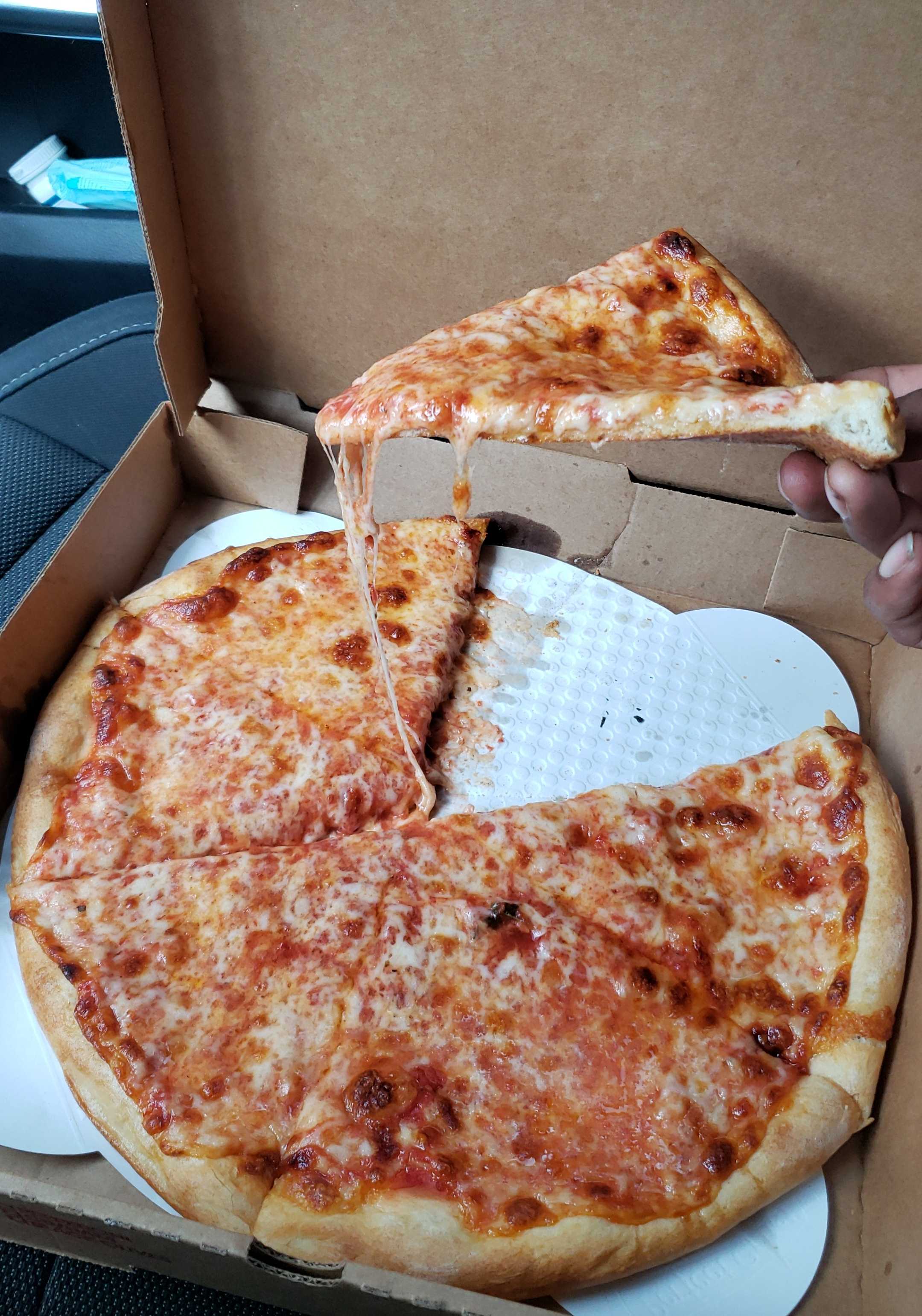 christopher.seth’s Pizza Review at A Touch Of Basil | One Bite