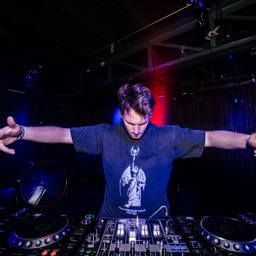 clayton.wager on One Bite Pizza App