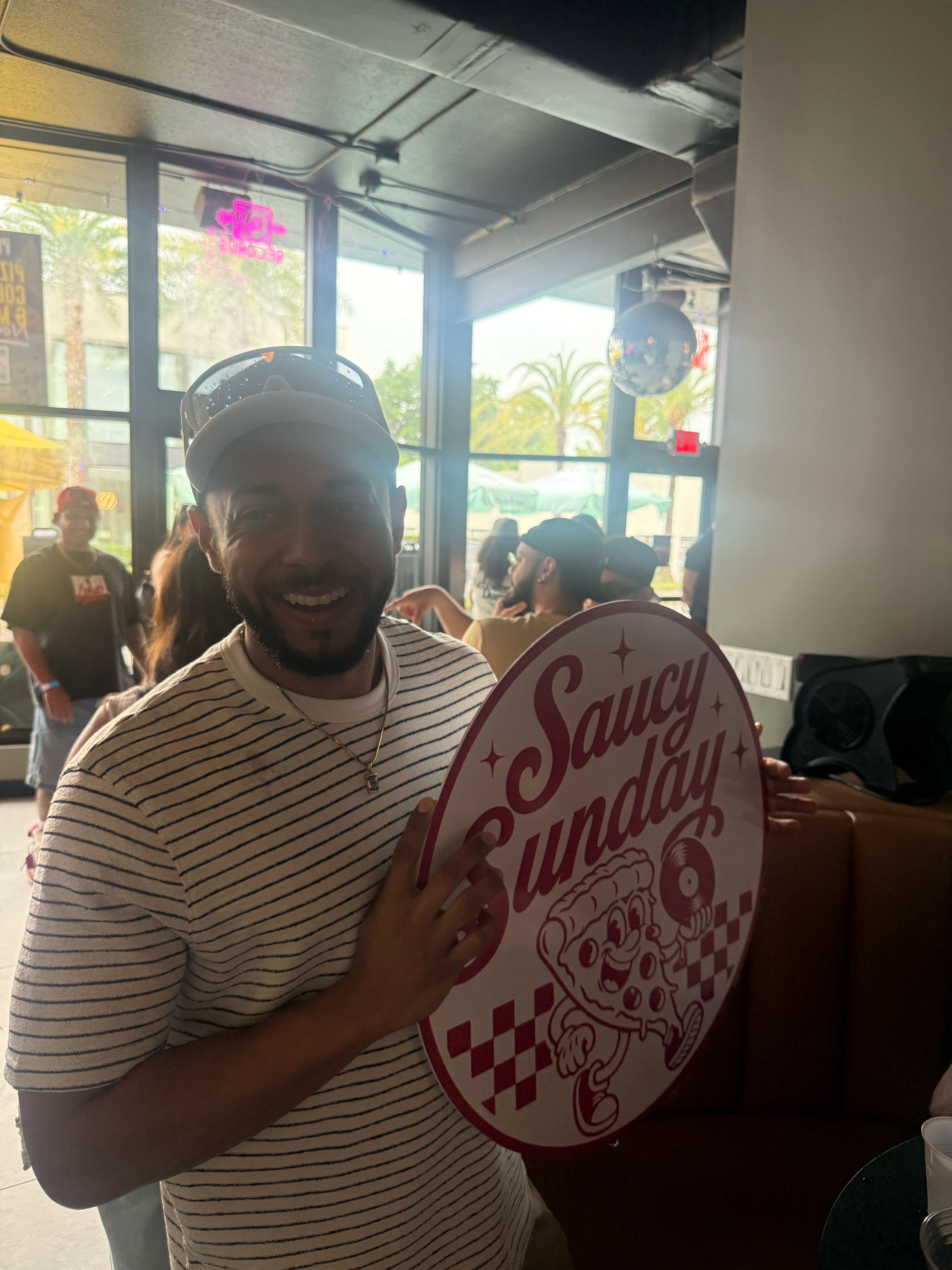 keigz.gainz on One Bite Pizza App
