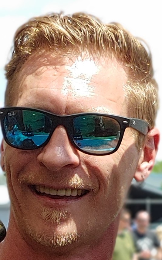 wayne.ellis on One Bite Pizza App