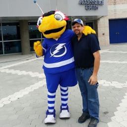 vic.almasy on One Bite Pizza App