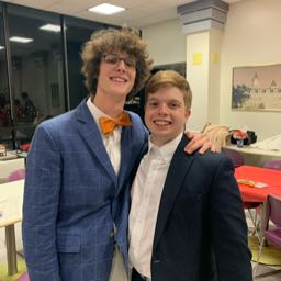 hogan_4 on One Bite Pizza App