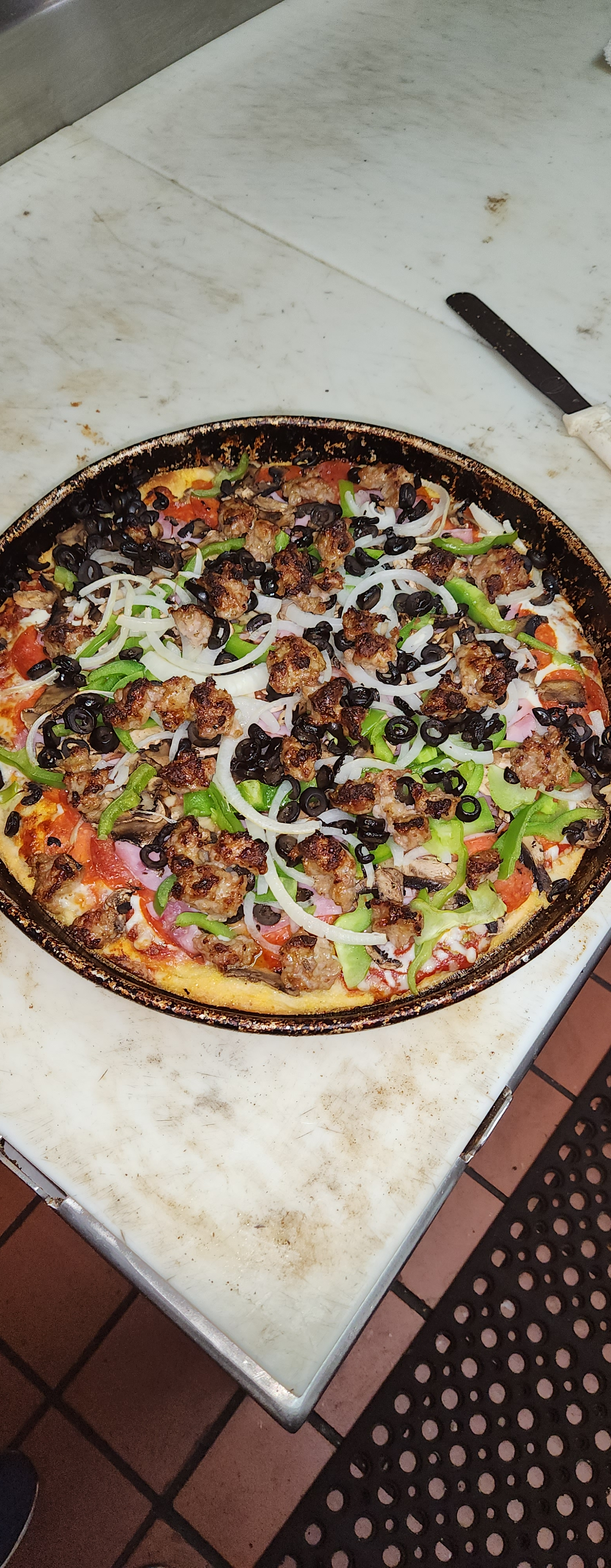 mr.bretz on One Bite Pizza App