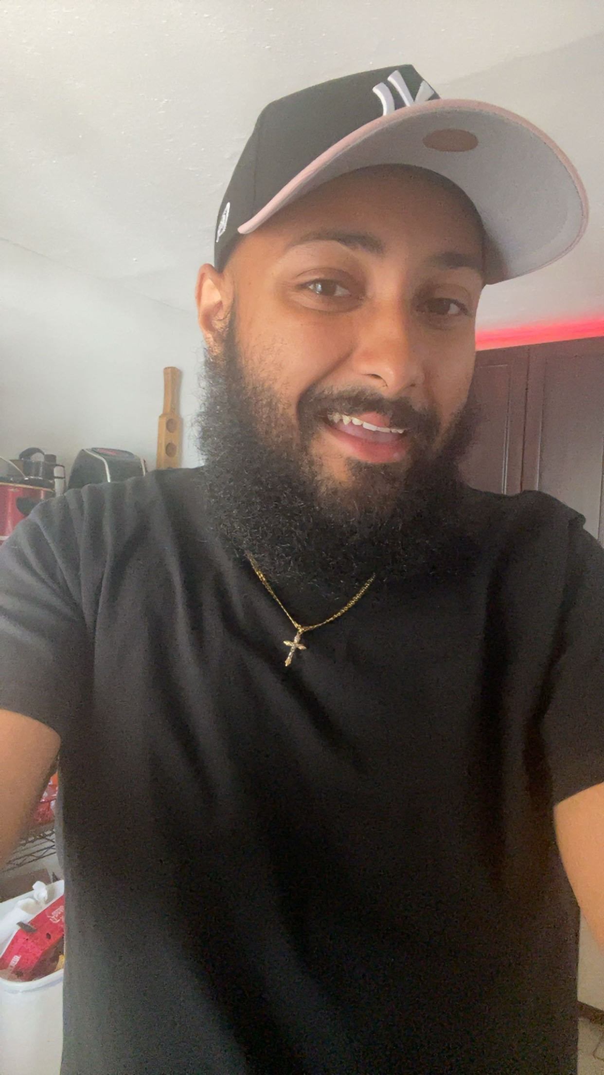 micah.attaway on One Bite Pizza App