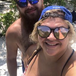 emilee.greenwood on One Bite Pizza App