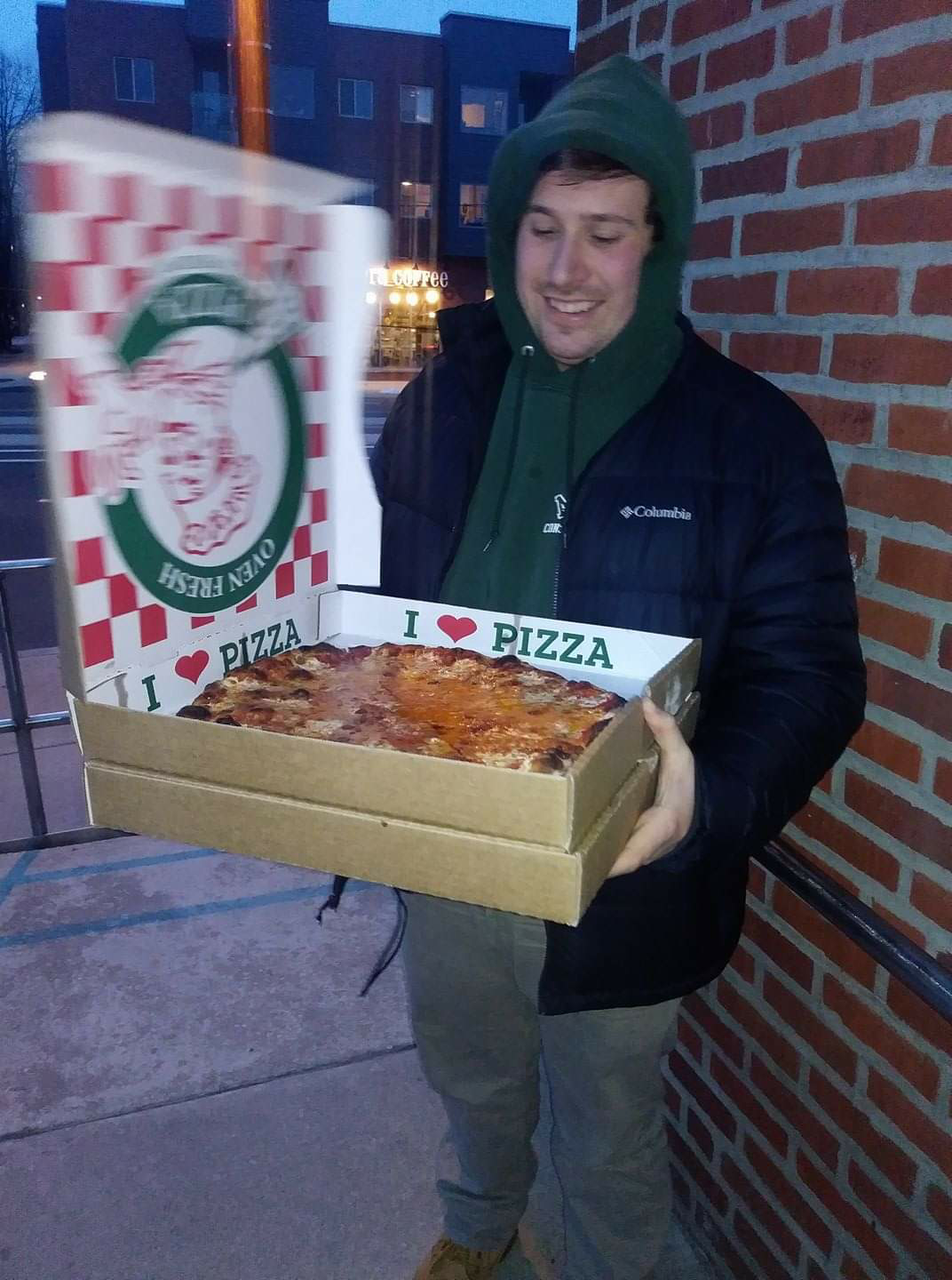 christopher.pavesi on One Bite Pizza App