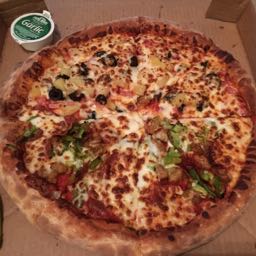 kan5as on One Bite Pizza App