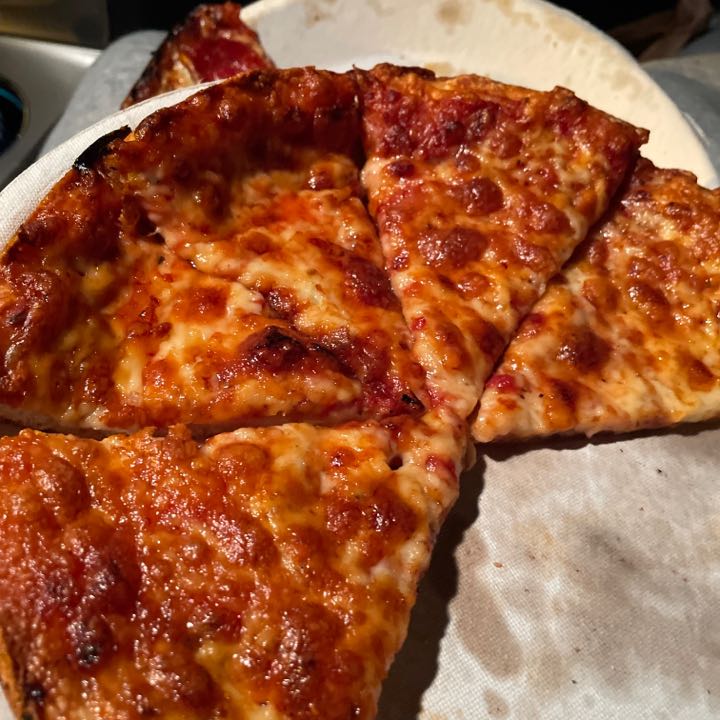 Alumni Pizza Quincy Reviews Quincy, MA One Bite