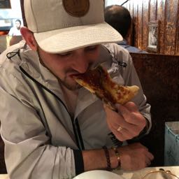 sambonez on One Bite Pizza App
