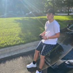 zach.etchberger on One Bite Pizza App