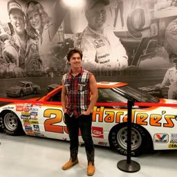 lonnie.gasque on One Bite Pizza App