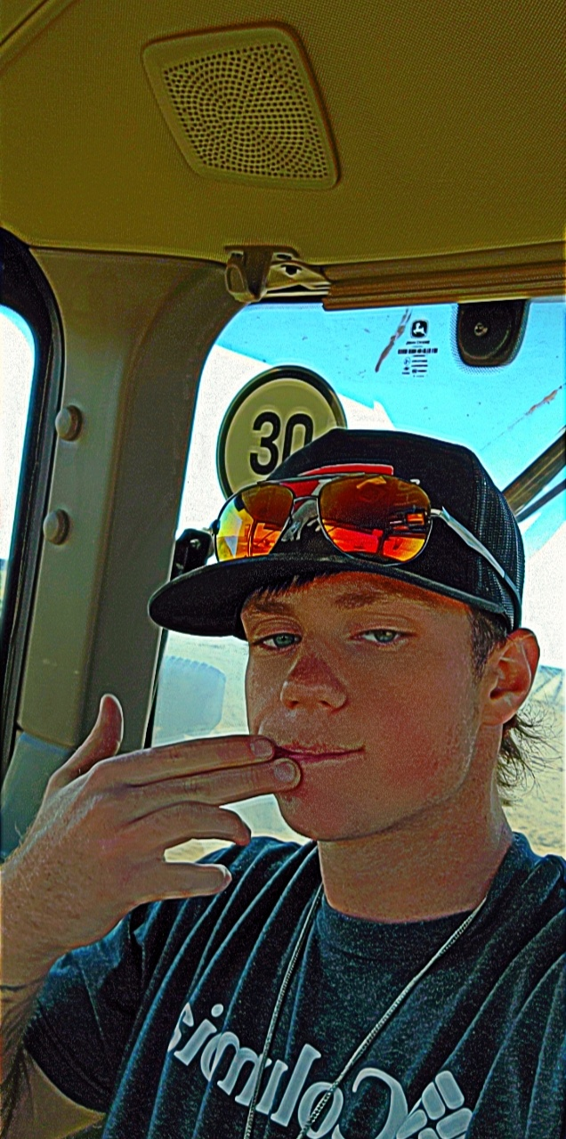 caden.hamilton on One Bite Pizza App