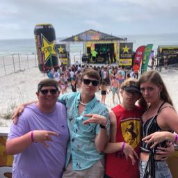 ryan.willome on One Bite Pizza App