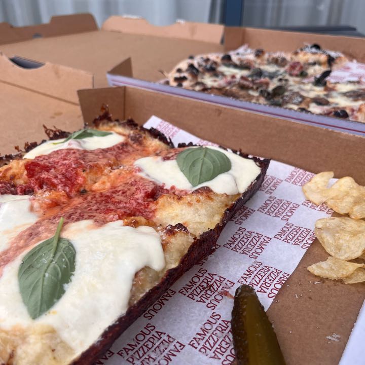 Pizza Review