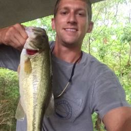 andrew.mitchell4 on One Bite Pizza App