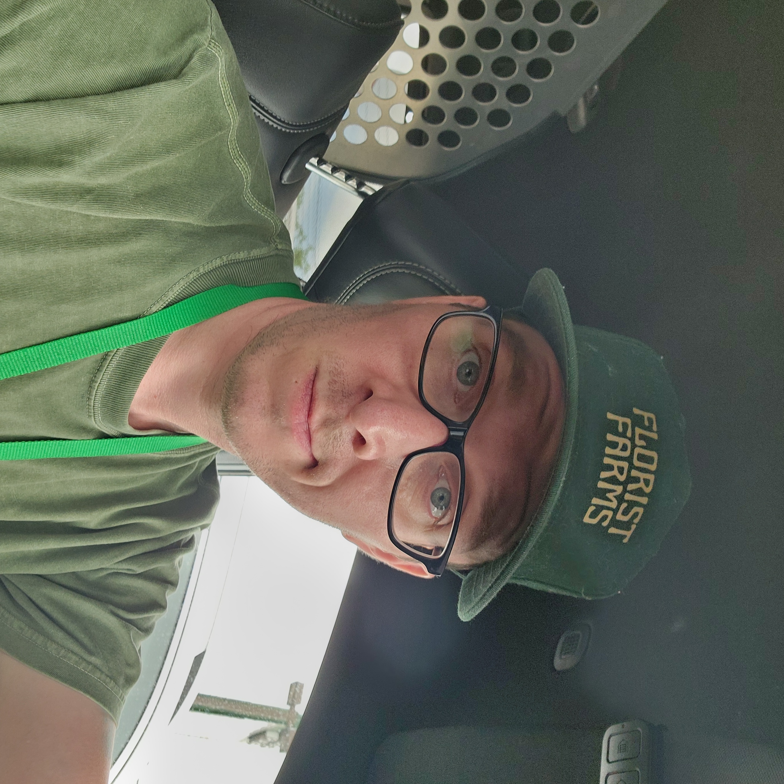 travis.bonawitz on One Bite Pizza App