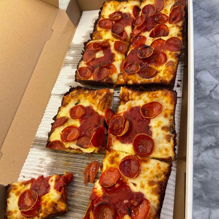 Pizza Review