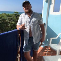 lucas.ruiz on One Bite Pizza App