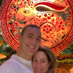 bmyers93 on One Bite Pizza App