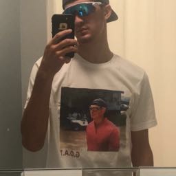 dylan.warren on One Bite Pizza App