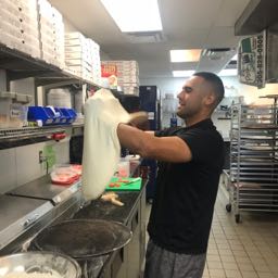 daniel.fernandez on One Bite Pizza App