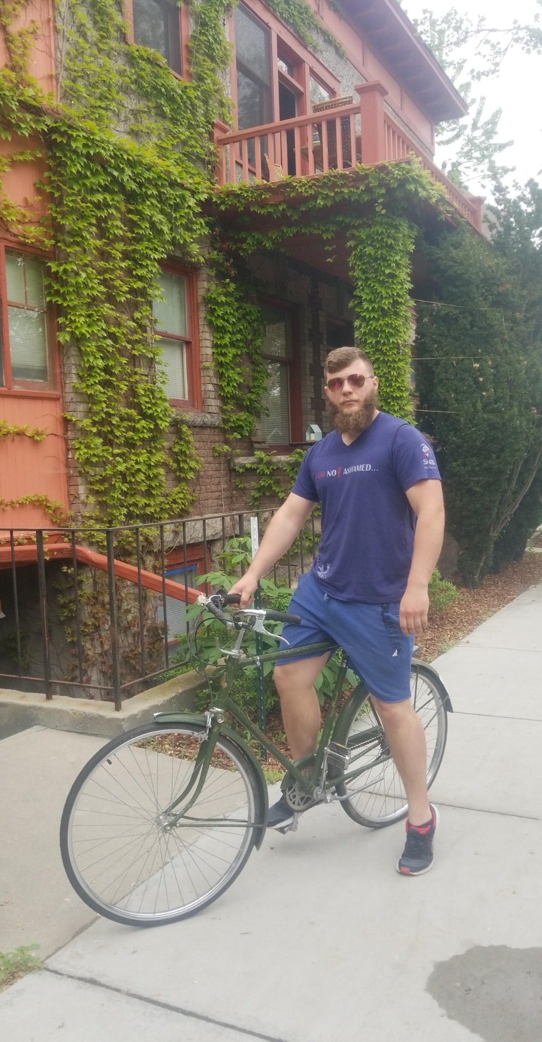 vito.zaverukha on One Bite Pizza App