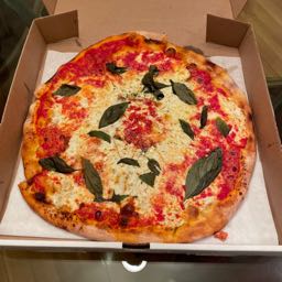 raymondfeltonfan on One Bite Pizza App