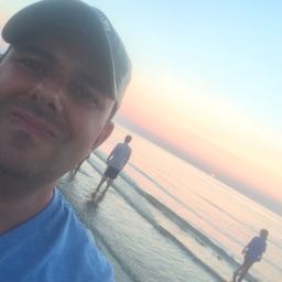 joe.mazmanian on One Bite Pizza App