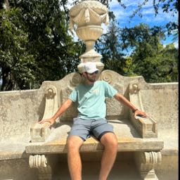 brady.demedeiros on One Bite Pizza App