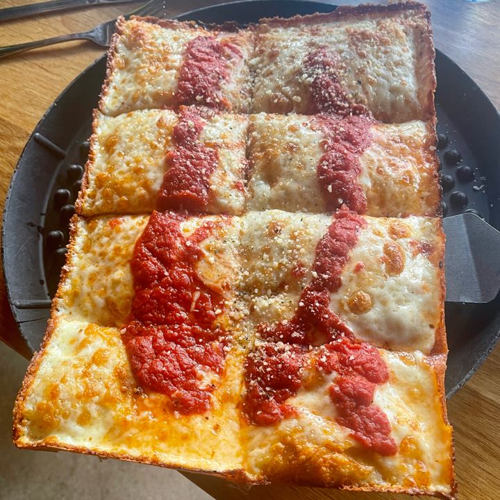 Pizza Review