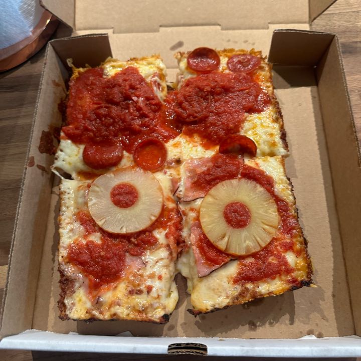 Pizza Review